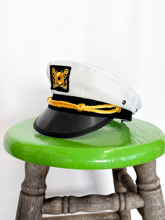 YACHT CAPTAINS HAT