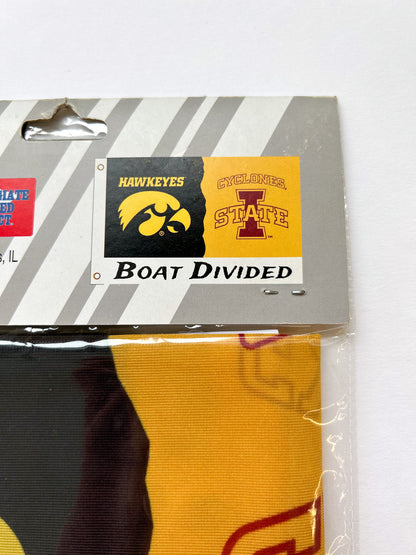 BOAT DIVIDED FLAG
